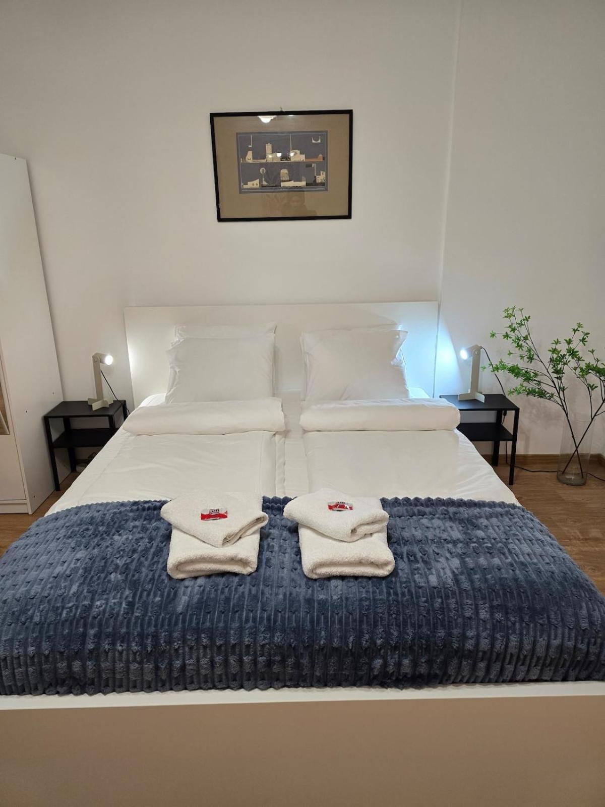 Margalit 15 - Cosy In Pannonia Street Apartment *