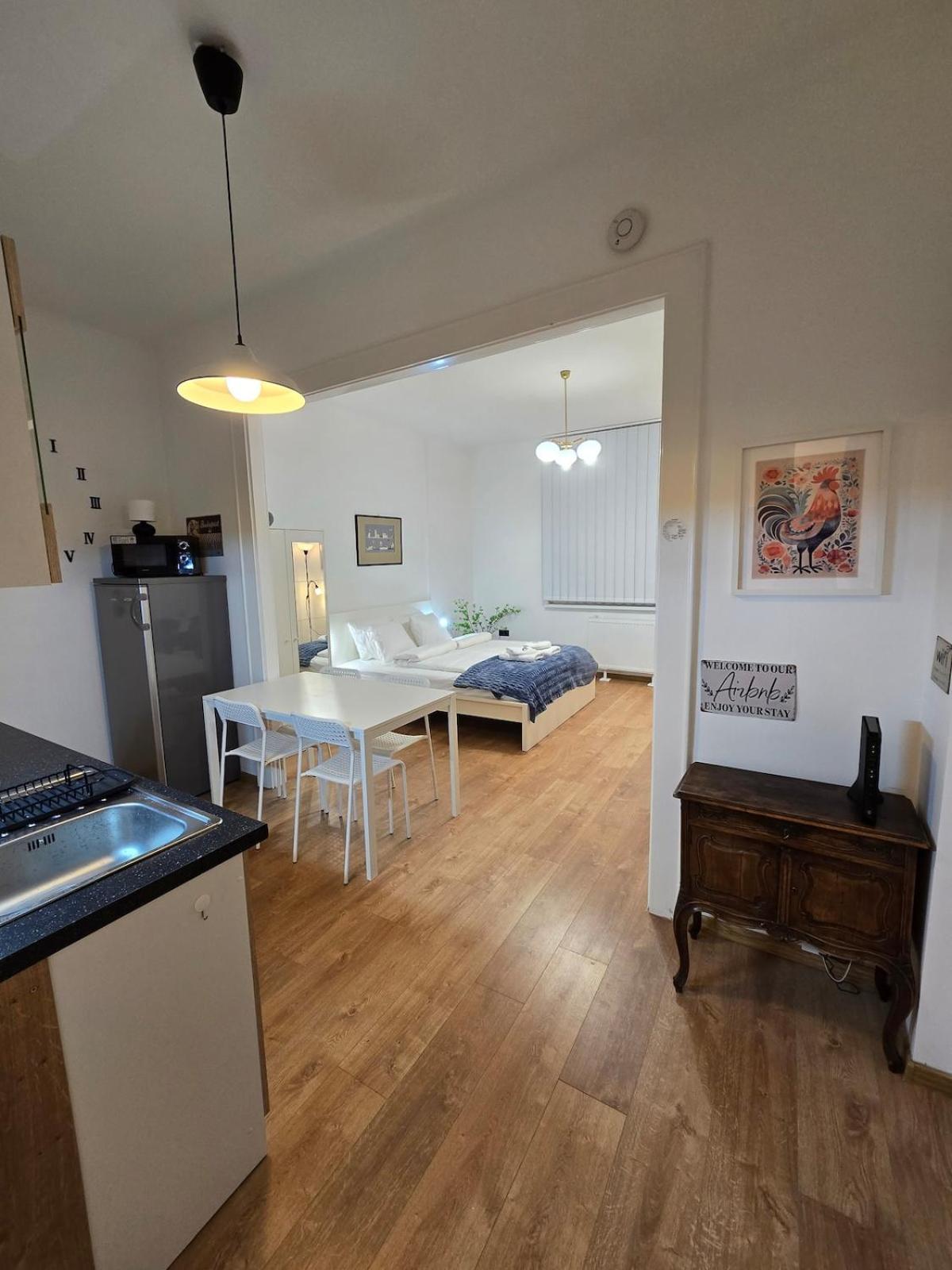 Margalit 15 - Cosy In Pannonia Street Budapest